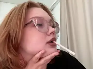 Chaturbate Live Sex Cam of eva_kittenn