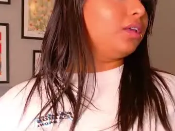 lanarozz from chaturbate