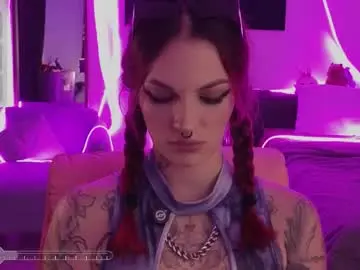 Chaturbate Watch Live Sex Cams of bratziedarsie