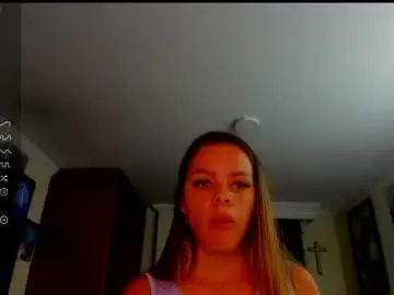 Chaturbate Live Sex Cam of missvalery1