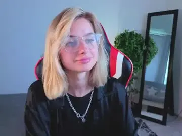 Chaturbate Free Porn Cam of nora_moreau