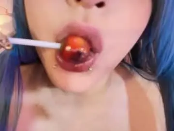 Chaturbate Free Porn Cam of suxan_white
