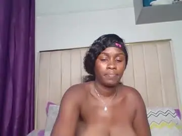 pretty_arie from chaturbate