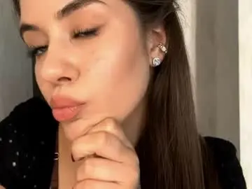 geniegrimmett from chaturbate