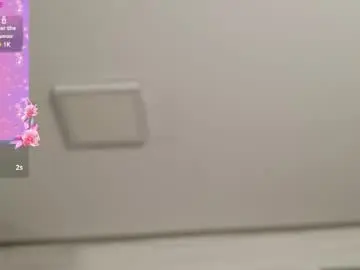 Chaturbate Free Live Porn of mabelvell