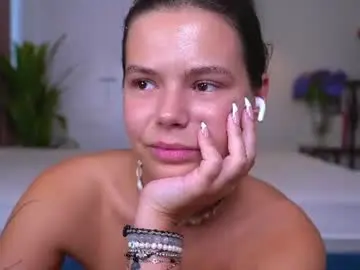 Chaturbate Nude Webcam of wildahankin