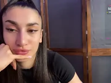 Chaturbate Live Sex Cam of my_naomi