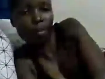 Chaturbate Sex Cam of pretty_petite_ebony