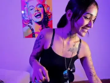 Chaturbate Free Porn Cam of monica_420