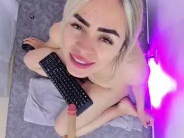 Chaturbate Live Sex of luna_marquez_
