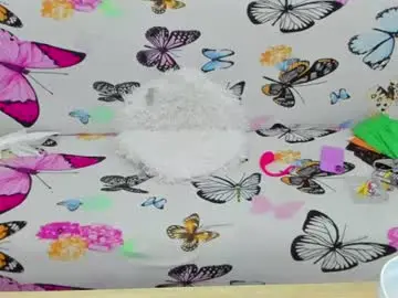 Chaturbate Live Porn of miakittyy