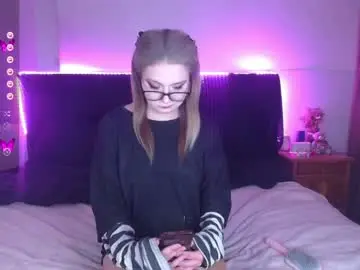 Chaturbate Adult Webcams of shysweetrish