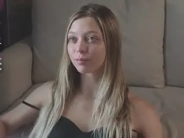 Chaturbate Live Porn of emilielong