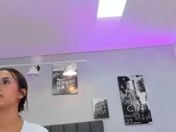 Chaturbate Best live sex cam show of kendra_london