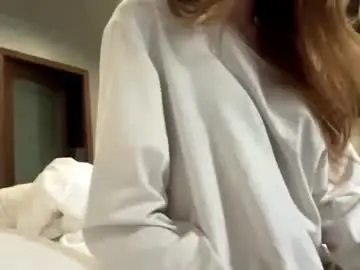 Chaturbate Free Porn Cam of tessiekrenek