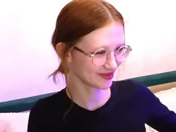 Chaturbate Live Sex of nyra_thira