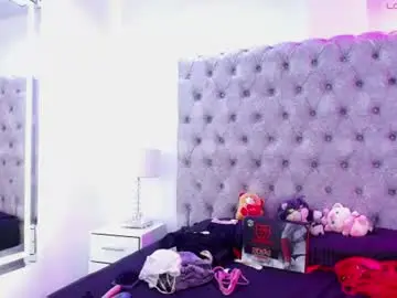Chaturbate Adult Webcam of zoe_m00n