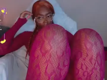 Chaturbate Best live sex cam show of ahvi_ebony