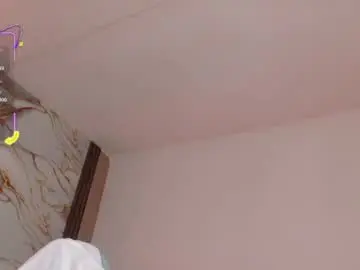 Chaturbate Free Porn Cam of ahvi_ebony