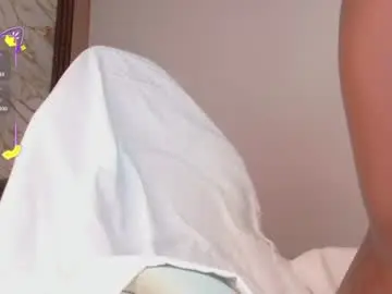 Chaturbate Free Porn Cam of ahvi_ebony