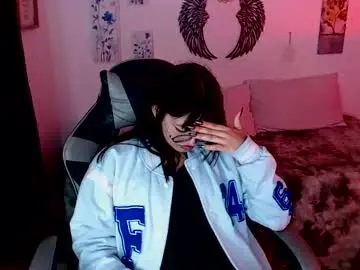 Chaturbate Sex Cam of isabella__222