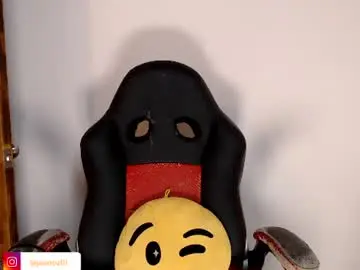 Chaturbate Live Sex Cam of jennoz