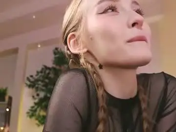 Chaturbate Live Sex Cam of lissa_meooow