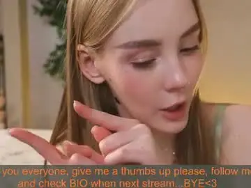 Chaturbate Live Sex Cam of lissa_meooow