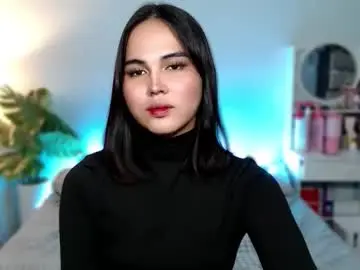 Chaturbate Live Sex Cam of fallfromabove