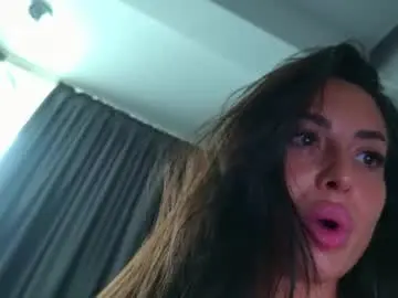 alicexsquirt from chaturbate