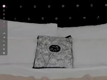 Chaturbate Free Live Porn of lushcherry
