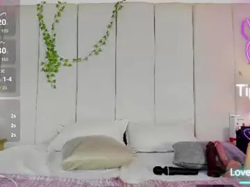 Chaturbate Best live sex cam show of mia_rousse25