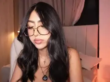 sara_albrecht from chaturbate