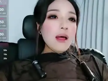 Chaturbate Best live sex cam show of _iuiu_