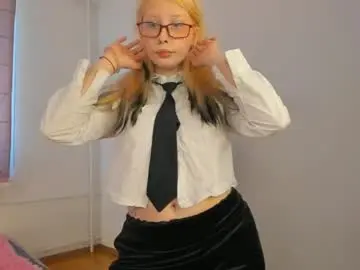 Chaturbate Live Sex Cam of ivorytrace