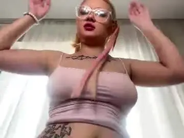 Chaturbate Sex Chat of lillycandyx