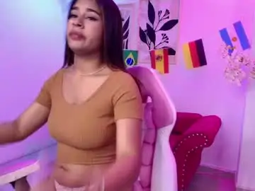 lucy_mcgracy from chaturbate
