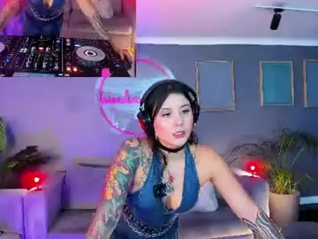 Chaturbate Live Sex Cam of nathalia_stone_
