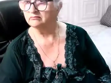 Chaturbate Live Sex Cam of lolkaalyss