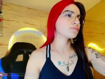 Chaturbate Live Sex Cam of moon_red_r
