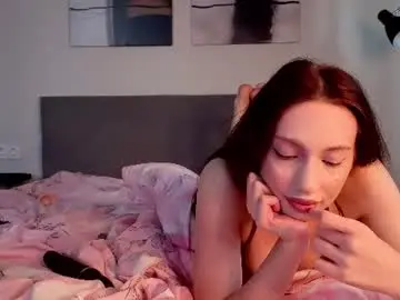 Chaturbate Free Live Porn of elfiecollins