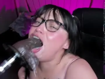 Chaturbate Nude Webcam of rosie_jhons