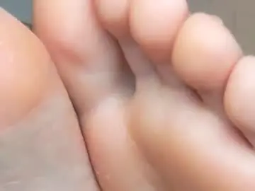 Chaturbate Live Porn of tinadavil