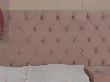 Chaturbate Watch Live Sex Cams of zarinawynne