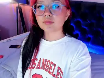 aliice_blond from chaturbate