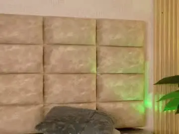 Chaturbate Free Porn Cam of cameroncollinss
