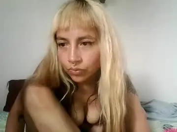 Chaturbate Free Porn Cam of cute___hecate___