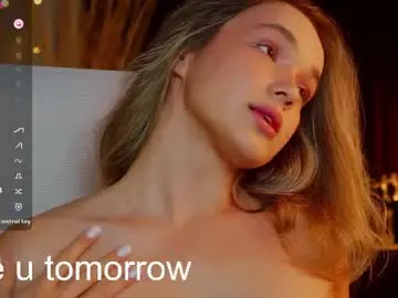evielina from chaturbate
