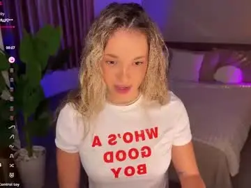 Chaturbate Best live sex cam show of evielina