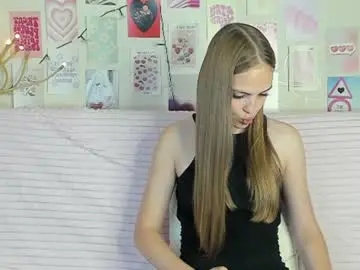 little_radiant_sun from chaturbate